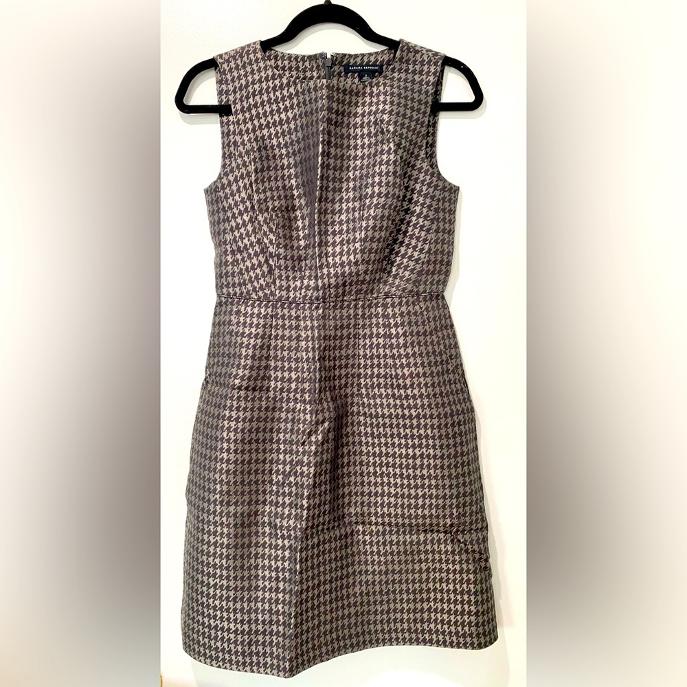 Banana Republic Women’s Sheath Houndstooth Sleeveless Work Dress Size 2 EUC